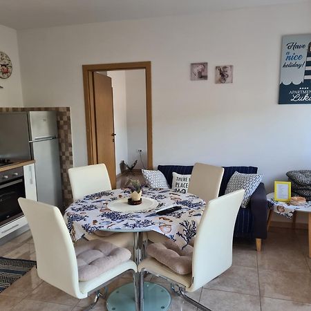 Apartman Luka Banjole Esterno foto