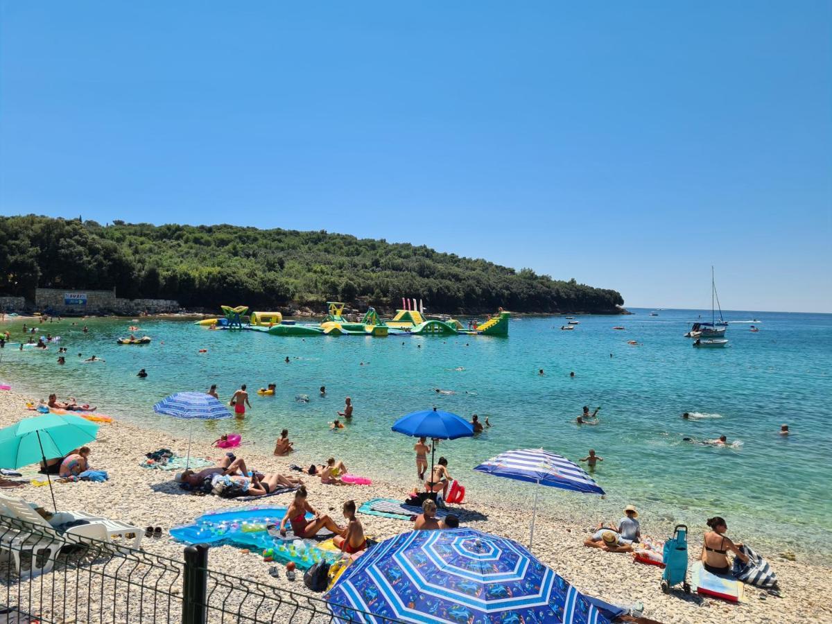 Apartman Luka Banjole Esterno foto