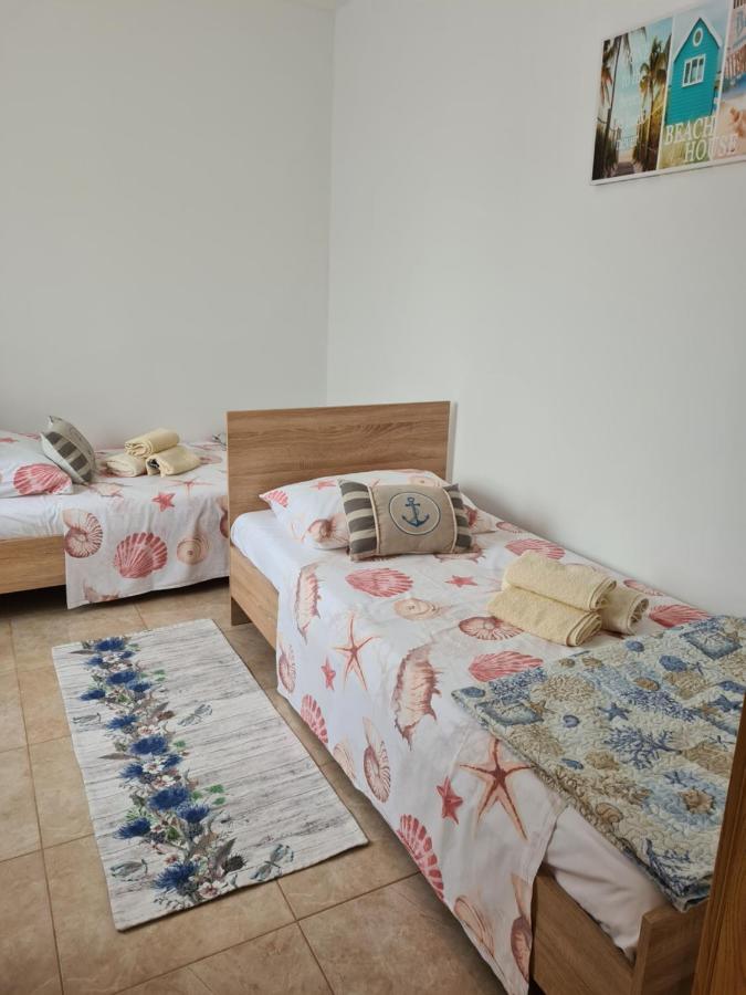 Apartman Luka Banjole Esterno foto