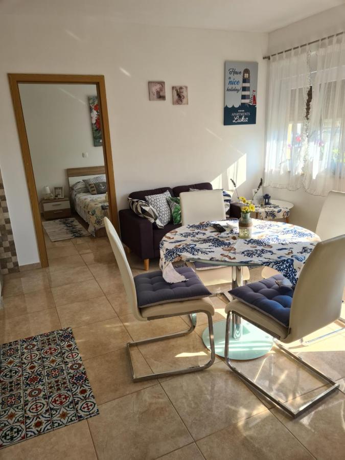 Apartman Luka Banjole Esterno foto