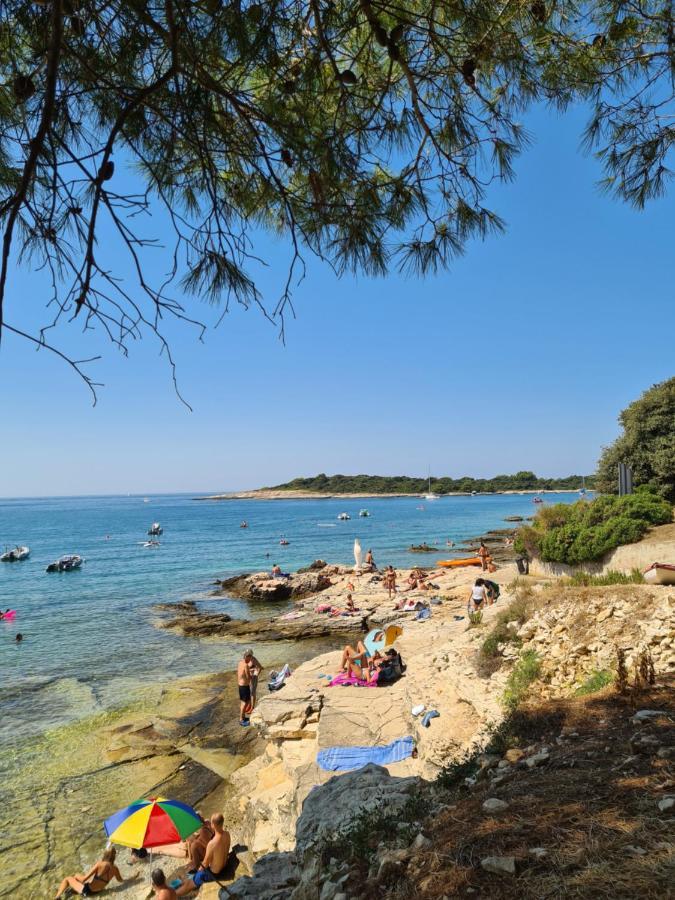 Apartman Luka Banjole Esterno foto